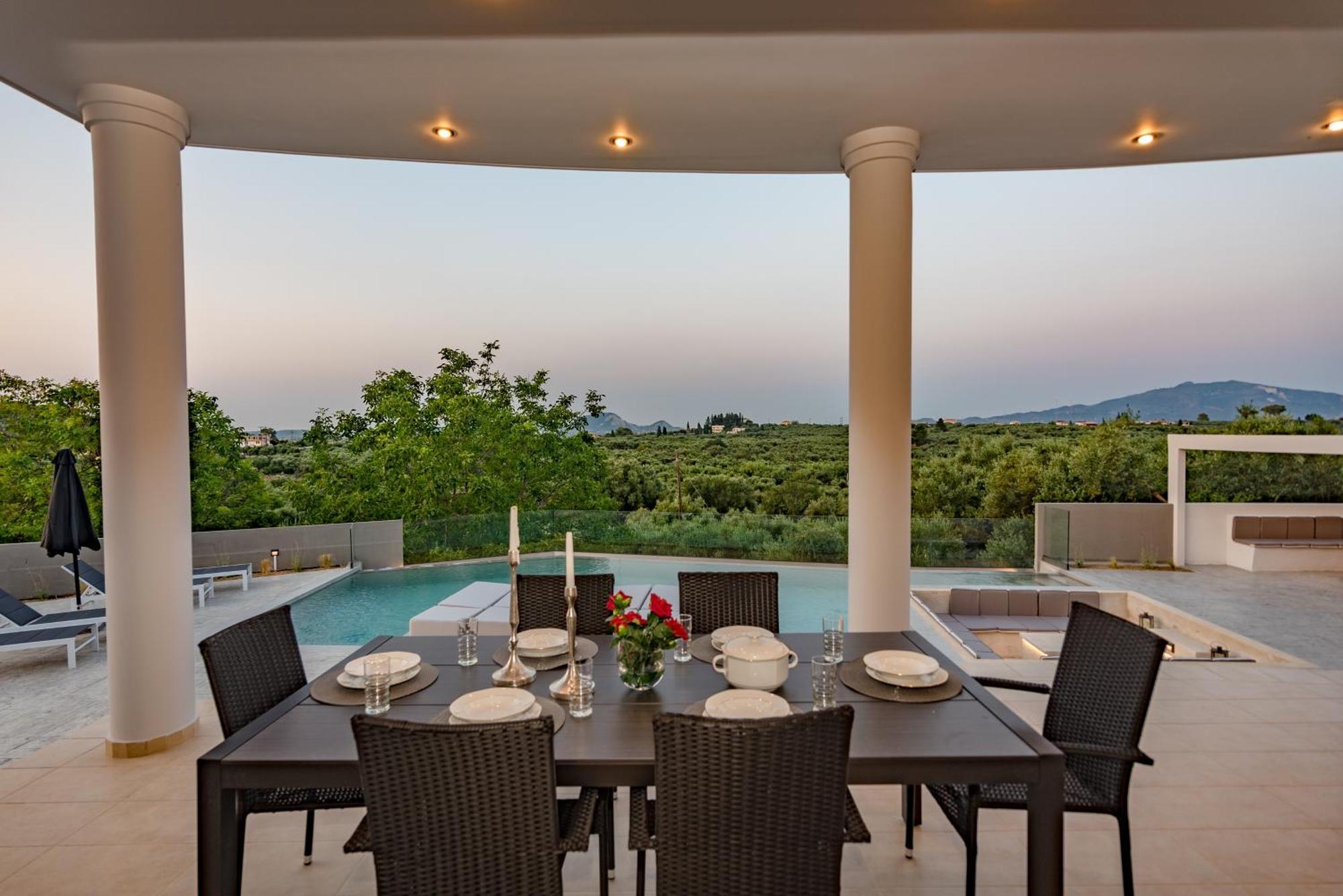 Villa Moonstone Mouzákion Exterior foto